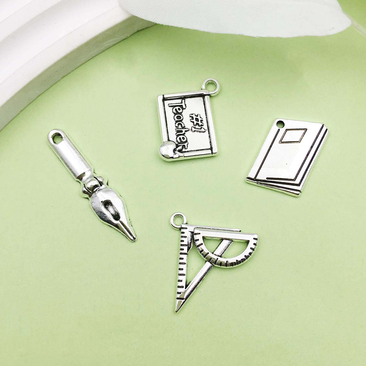 20/22 Uds. Bolígrafo de libro  - Jewelry Making Guide Book reseña y precio